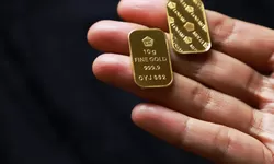 Harga Emas Hari Ini di Pegadaian: Galeri 24 dan UBS Turun, Antam Menguat Tipis