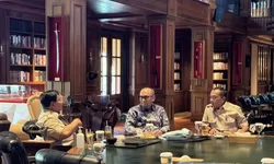 Prabowo Bahas Pengawasan Dana Negara dengan PPATK di Hambalang, Soroti Kebocoran Anggaran