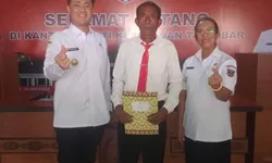 Ignasius Wuarlela Dilantik sebagai BPD Antar Waktu, Wakili Desa Sofyanin dari 36 Anggota yang Dikukuhkan