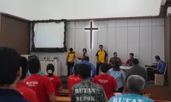 Rutan Kelas I Depok Gelar Ibadah Kenaikan Yesus Kristus untuk Warga Binaan Nasrani