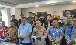 Polres Bogor Bongkar 7 Kasus BBM, LPG Bersubsidi dan Tambang Emas Ilegal, 15 Tersangka Diamankan