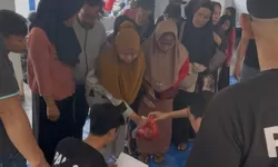 PWI Kabupaten Bogor Bagikan 272 Paket Daging Kurban kepada Warga
