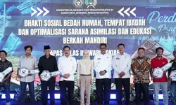 Agus Andrianto Resmikan Bedah Rumah di Sukabumi, Dibangun dari Hasil Karya Warga Binaan
