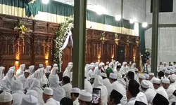 Ribuan Jamaah Padati Milad ke-28 Ponpes Roudhoh Al Hikam, Hujan Tak Surutkan Semangat Hadiri Tahun Baru Islam