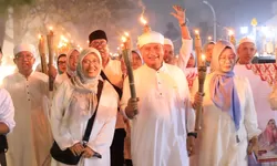 Ribuan Warga Meriahkan Pawai Obor 1 Muharram 1448 H di Cibinong, Simbol Semangat Hijrah dan Kebersamaan
