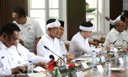 Jaro Ade Hadiri Temu Apresiasi BPJS Ketenagakerjaan, Pemkab Bogor Perluas Perlindungan Pekerja Rentan
