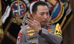Kapolri Buka Suara soal Penahanan Roy Suryo dan dr Tifa dalam Kasus Tuduhan Ijazah Palsu Jokowi