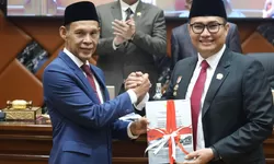 Pemkab Bogor Sampaikan Raperda Pertanggungjawaban APBD 2025, Pendapatan Tembus Rp11,72 Triliun