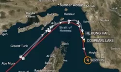 Konflik AS-Iran Memanas, Harga Minyak Dunia Naik Akibat Penutupan Selat Hormuz