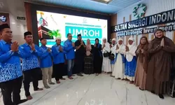 Anggota DPR RI H. Mulyadi Doakan Jamaah Umrah Yayasan MASAR Bumi Sultan Jonggol Raih Umrah Mabrur