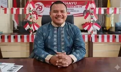 Pemdes Bojong Percantik Kantor Desa dengan Ornamen Merah Putih Sambut HUT RI ke-81