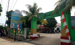 Pemdes Cikeas Udik Semarakkan HUT Kemerdekaan RI ke-81, Warga Diajak Kibarkan Merah Putih