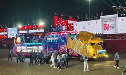 Karnaval Bersatu Harmoni Nusantara Meriahkan HUT ke-81 RI di Monas