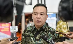DPR dan Pemerintah Finalisasi Penataan Guru PPPK, Seleksi PNS Direncanakan Dibuka 2027