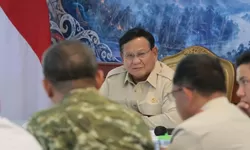 Karhutla Kalteng Capai 7.634 Hektare, Prabowo Tambah Armada Water Bombing