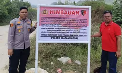 Cegah Tambang Ilegal, Polsek Klapanunggal Pasang Papan Imbauan di Sejumlah Galian C