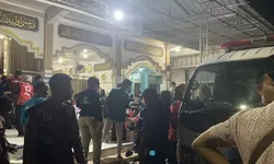 Ratusan Santri Ponpes Manbaul Hikam Sidoarjo Diduga Keracunan Usai Santap MBG, 293 Dirawat di RS