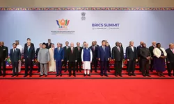 Hari Kedua KTT BRICS 2026, Prabowo Ikuti Pertemuan Bahas Pertumbuhan Global Inklusif