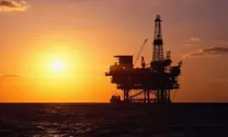 ‎Membedah RUU Migas: Mengunci Kedaulatan Energi di Tengah Tarikan Kepentingan. Jangan Ulangi Kesalahan yang Sama