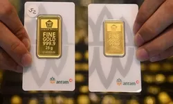 Emas Antam Kembali Naik, Buyback Tembus Rp2.473.000 per Gram