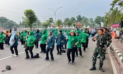 HUT ke-81 TNI, Kodim 0621 dan Pemkab Bogor Gelar Bazar Murah hingga Cek Kesehatan