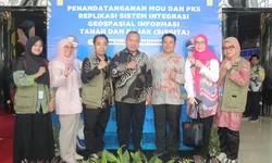 Diskominfo Bogor Wakili Bupati Teken Kerja Sama Integrasi Data Pertanahan