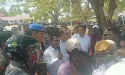 Erens Feninlambir Desak DPRD dan Bupati Tanimbar Segera Gelar Paripurna Bahas Nasib 592 Tenaga Honor PPPK
