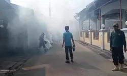 PT Yupi Indo Jelly Gum Gelar Fogging di Desa Cicadas Lewat Program CSR TJSL