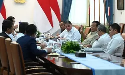 Presiden Prabowo Perintahkan Percepatan Program Prioritas: Fokus Pangan, Tambak, dan Desa Nelayan