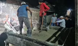 Kepala Desa Cicadas Dian Hermawan Tinjau Betonisasi Jalan di Dusun 7