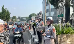 Polres Bogor Siapkan 100 Personel dan Fasilitas Keselamatan untuk Antisipasi Kepadatan Jalur Puncak Saat Libur Panjang Maulid Nabi