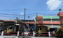 Pemkab Bogor di Bawah Kepemimpinan Rudy Susmanto Gencarkan Penataan Kabel Udara