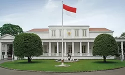 Prabowo Kumpulkan Ketum Parpol, Cak Imin dan Ibas Sepakat Evaluasi Tunjangan DPR