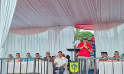 Wakil Ketua Komisi I DPR RI, H. Anton Sukartono Suratto Siap Dukung Penuh Pengembangan Olahraga di Desa Bojong Nangka