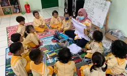 PAUD Jadi Fondasi Wajib Belajar 13 Tahun, Kemendikdasmen Libatkan Mitra Strategis