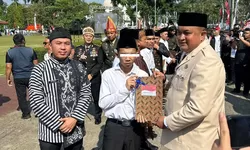 HUT RI ke-80, Lapas Cibinong Berikan Remisi kepada 2.448 Warga Binaan, 28 Orang Langsung Bebas