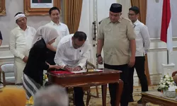 Bupati Bogor Teken MoU Penanganan Banjir, Pemkab Kini Bisa Normalisasi Sungai dan Setu dengan APBD