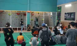 Dead Hang Competition di Cibinong Meriahkan HUT RI ke-80, Uji Kekuatan dan Daya Tahan Peserta