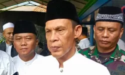 Program Jumat Keliling di Cileungsi, Jaro Ade Serap Aspirasi Warga Soal Sungai hingga Rutilahu