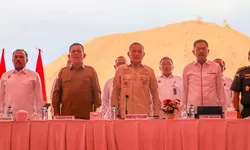 ‎Kemenko Polkam Eksekusi 4,25 Juta Ton Stockpile Bauksit di Kepri