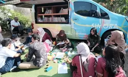 Mobil Simora dan Perpusling Meriahkan Peresmian Layanan SPM di Posyandu Mawar 2 Duren Seribu