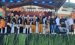 Ribuan Warga Meriahkan Helaran Budaya HJB ke-543 di Cibinong, Bogor