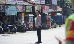 Antisipasi Kemacetan di Akhir Libur Panjang Idul Adha, Kapolres Bogor Panas Panasan