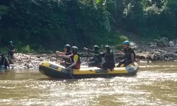 Calon Atlet Arung Jeram Gunungputri Ikuti Tes Fisik di Ciampea, KOK Apresiasi Semangat Para Peserta