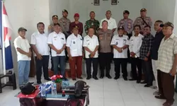 Perdamaian Desa Kandar dan Lingat Diteguhkan Lewat Penandatanganan Komitmen Keamanan di Kecamatan Selaru