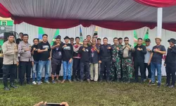 Turnamen Sepak Bola Posilet 2025 Usia Dini Sukses Digelar, Acang Suryana Rogoh Kocek Pribadi untuk Bakat Muda