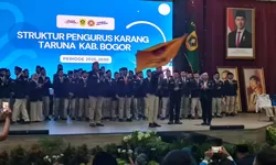 Bupati Bogor Rudy Susmanto Resmi Lantik Pengurus Karang Taruna Kabupaten Bogor Periode 2025–2030