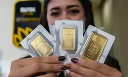 Harga Emas Antam Hari Ini Anjlok Rp20.000, Sentuh Rp1.866.000 per Gram – 15 Mei 2025
