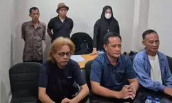Diduga Diskriminatif, 10 Wali Santri Pondok Pesantren Nurul Furqon Tempuh Jalur Hukum Usai Anak Tidak Diikutsertakan dalam Ujian Syahadah