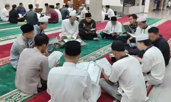 Malam Ke-23 Ramadan, Warga Binaan Lapas Cibinong Tingkatkan Ibadah dan Keimanan
